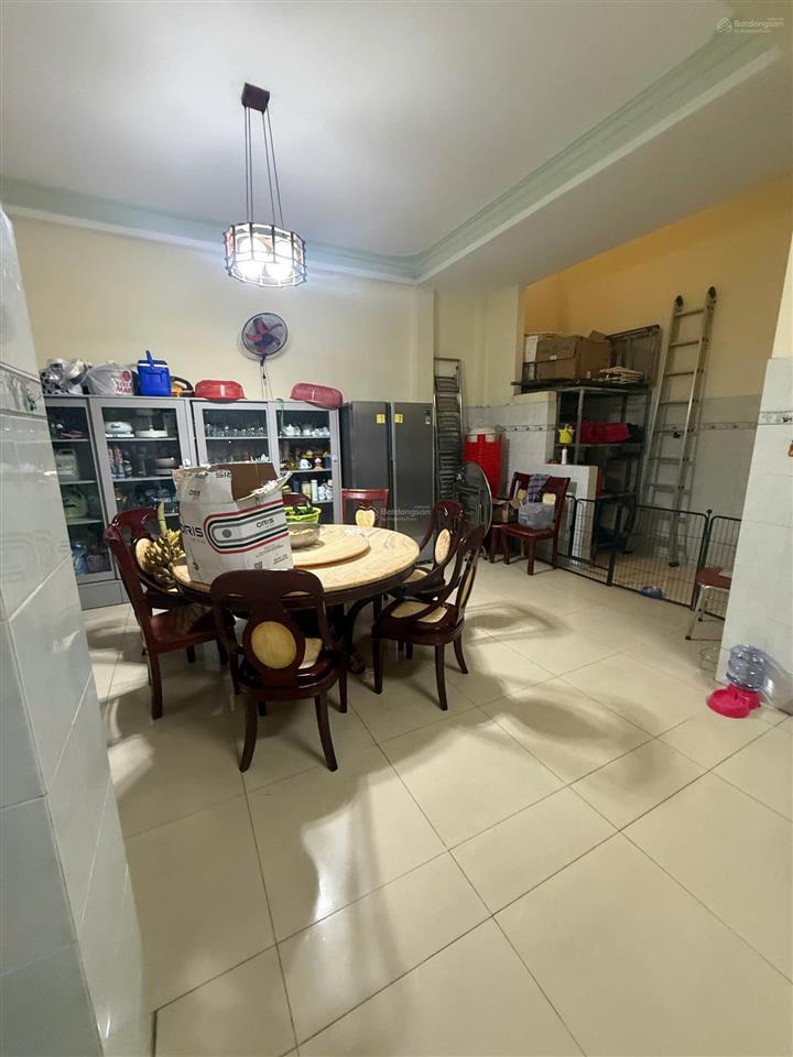 Bán nhà hẻm vip ngay chung cư xi grand. đường 3 tháng 2 p14 quận 10  8x20m trệt 3 lầu  38 tỷ