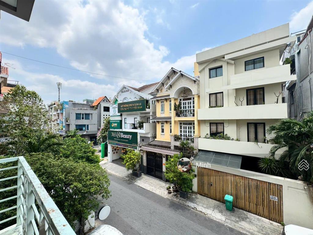 Bán nhà hoa lan p2 phú nhuận  16m x 18m nhà 4 tầng  giá 88 tỷ, cho thuê 200 triệu/tháng