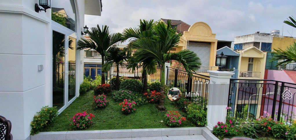 Villa compound 357a nguyễn trọng tuyển tân bình  8x22m. nhà hầm 4 tầng  55 tỷ