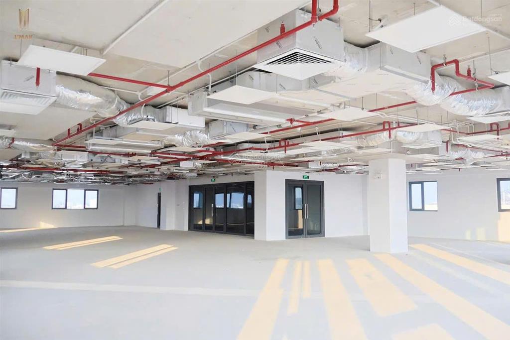 Chính chủ bán tòa building 68 phan đăng lưu phú nhuận  25x40m 4 hầm 19 tầng  1650 tỷ