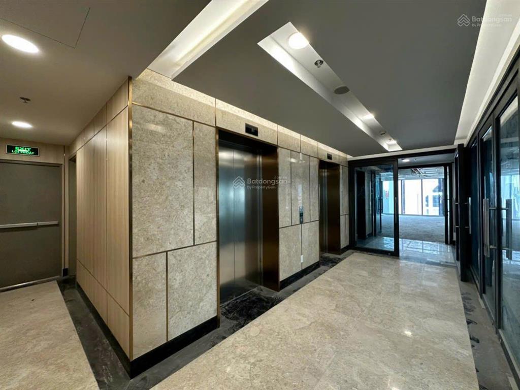 Chính chủ bán tòa building 68 phan đăng lưu phú nhuận  25x40m 4 hầm 19 tầng  1650 tỷ