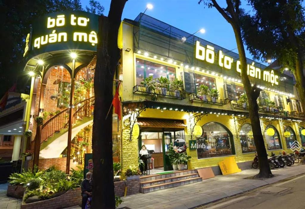 Cho thuê mt hoa lan phan xích long phường 2 quận phú nhuận  dt 16x18m hầm 4 lầu  150 triệu/th