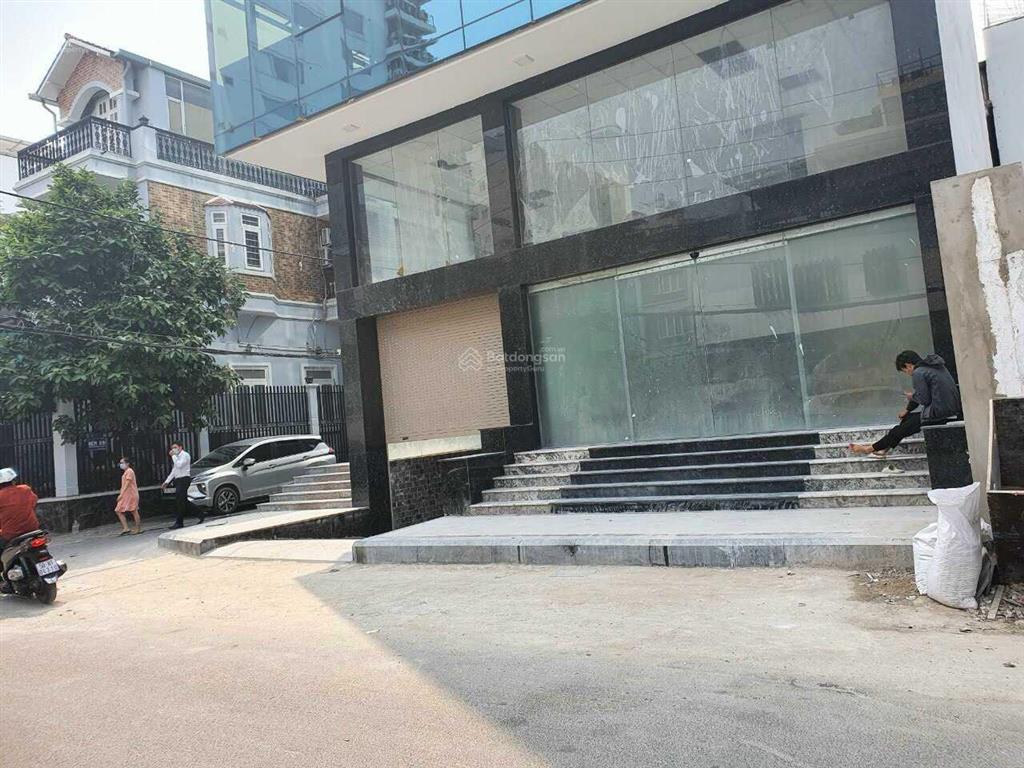 Hàng ngợp bán gấp tòa nhà góc phan đăng lưu  nguyễn huy tưởng, 12x20m, hầm 7 tầng  90 tỷ