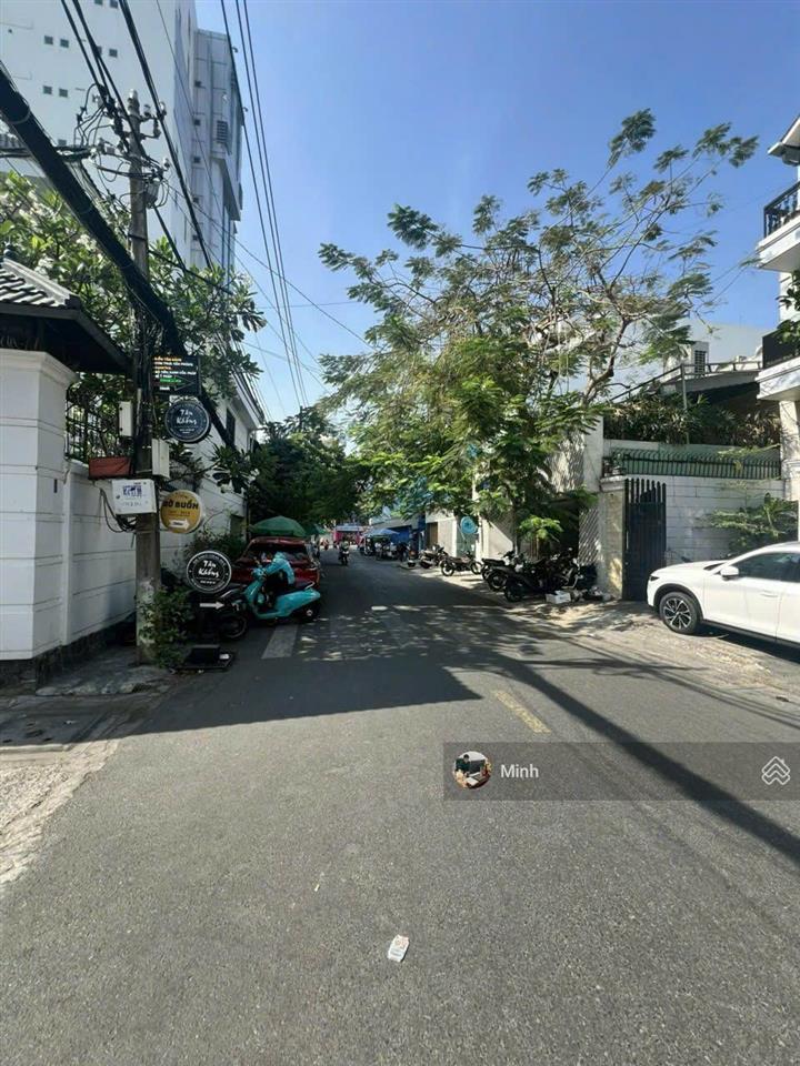 Hàng ngợp bán gấp tòa nhà góc phan đăng lưu  nguyễn huy tưởng, 12x20m, hầm 7 tầng  90 tỷ