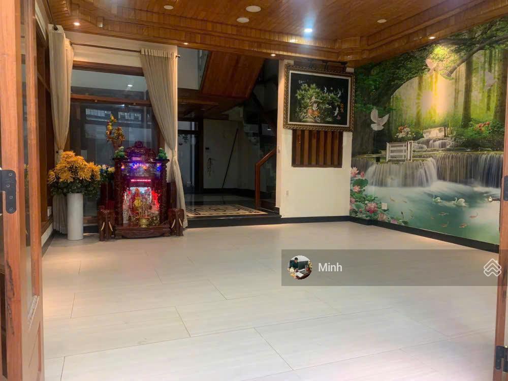 Bán nhà đường nam kỳ khởi nghĩa, quận 3  7.5x13m trệt 5 lầu. giá 35 tỷ