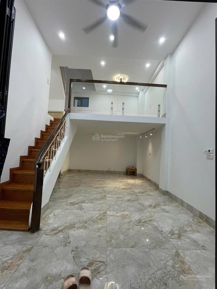 Bán nhà riêng gần lăng bác  ba đình 23m 4 tầng giá 4.6 tỷ lô góc tặng nội thất