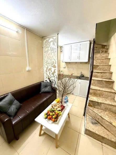 Sổ riêng chính chủ nhà mặt đất thổ cư ngõ xã đàn, đống đa 5 tầng chỉ 2.9 tỷ