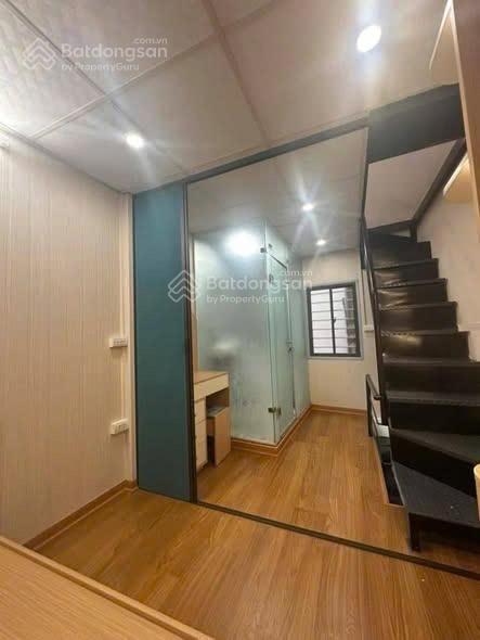 Sổ riêng chính chủ nhà mặt đất thổ cư ngõ xã đàn, đống đa 5 tầng chỉ 2.9 tỷ