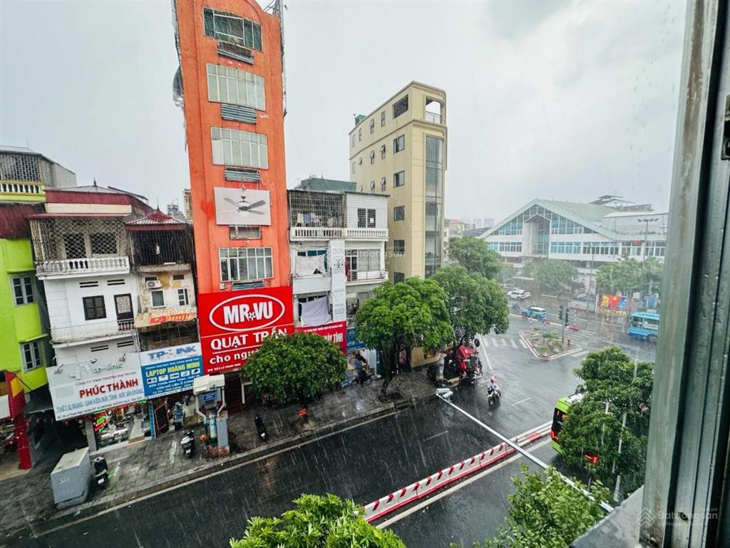 40m2 mặt phố lê thanh nghị giá 16,2 tỷ không quy hoạch lô góc mặt tiền khủng vỉa hè rộng
