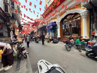 Hoàn kiếm 30m2 5 tầng 10m ra mặt phố đang khai thác kinh doanh homestay giá 9,2 tỷ