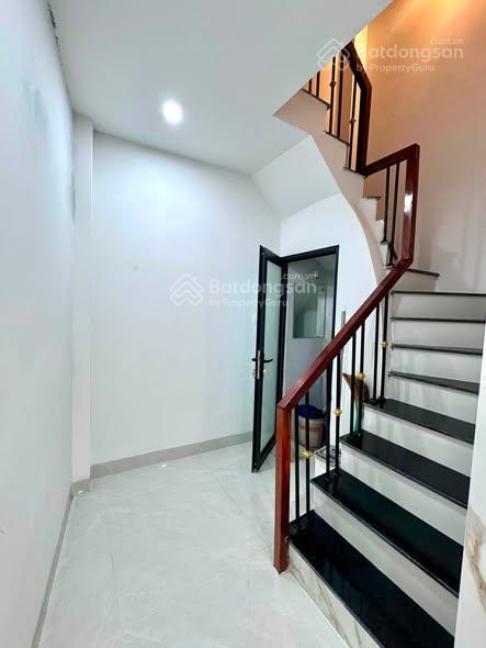 Bán nhà 7 tầng thang máy phan phù tiên đống đa 2 thoáng cách phố 100m giá hơn 9 tỷ