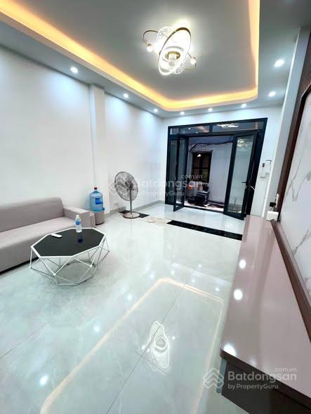 Bán nhà 7 tầng thang máy phan phù tiên đống đa 2 thoáng cách phố 100m giá hơn 9 tỷ
