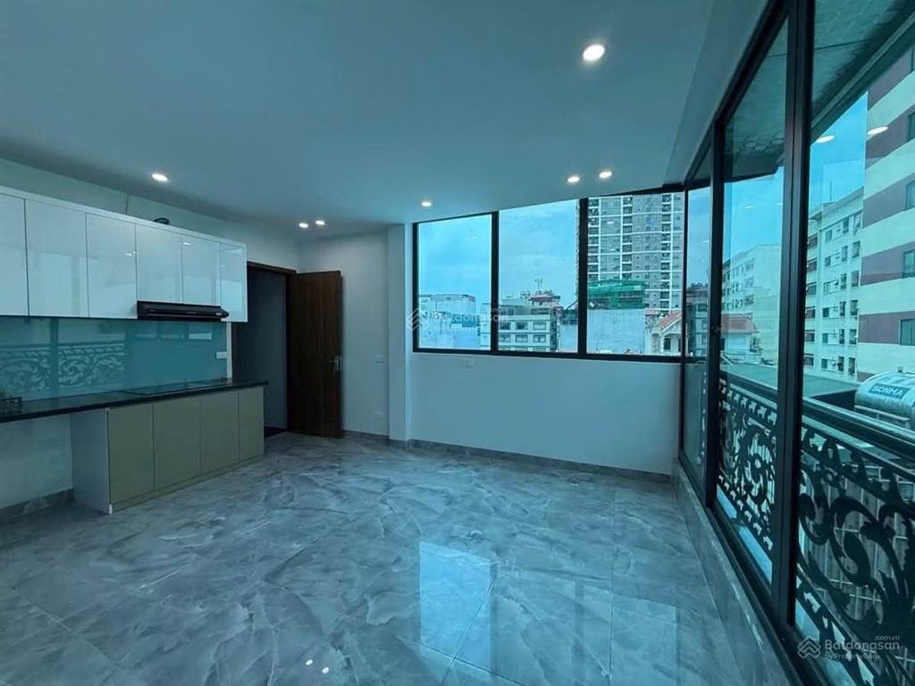 Chủ hạ chào còn 7.3 tỷ tôn đức thắng 47m 6 tầng thang máy kinh doanh dòng tiền 35tr/th