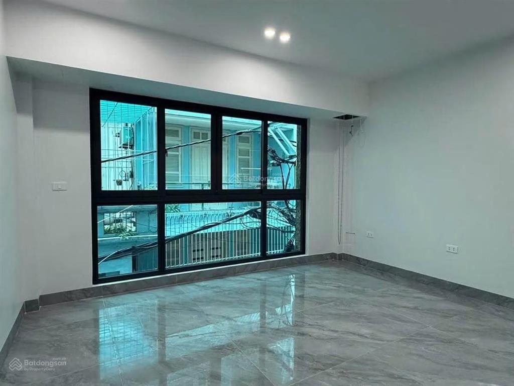 Chủ hạ chào còn 7.3 tỷ tôn đức thắng 47m 6 tầng thang máy kinh doanh dòng tiền 35tr/th