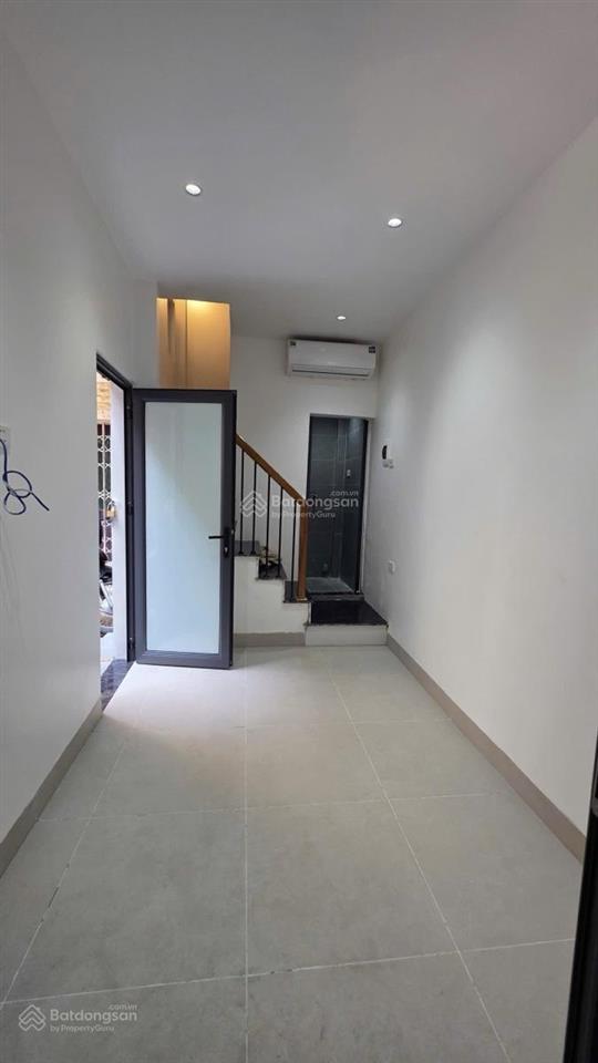 Bán nhà lô góc 3 mặt thoáng thịnh hào 3, 5 tầng, trung tâm đống đa, 4,3 tỷ
