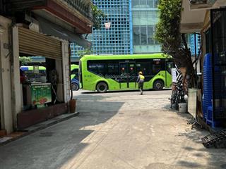 Bán nhà lô góc 3 mặt thoáng thịnh hào 3, 5 tầng, trung tâm đống đa, 4,3 tỷ