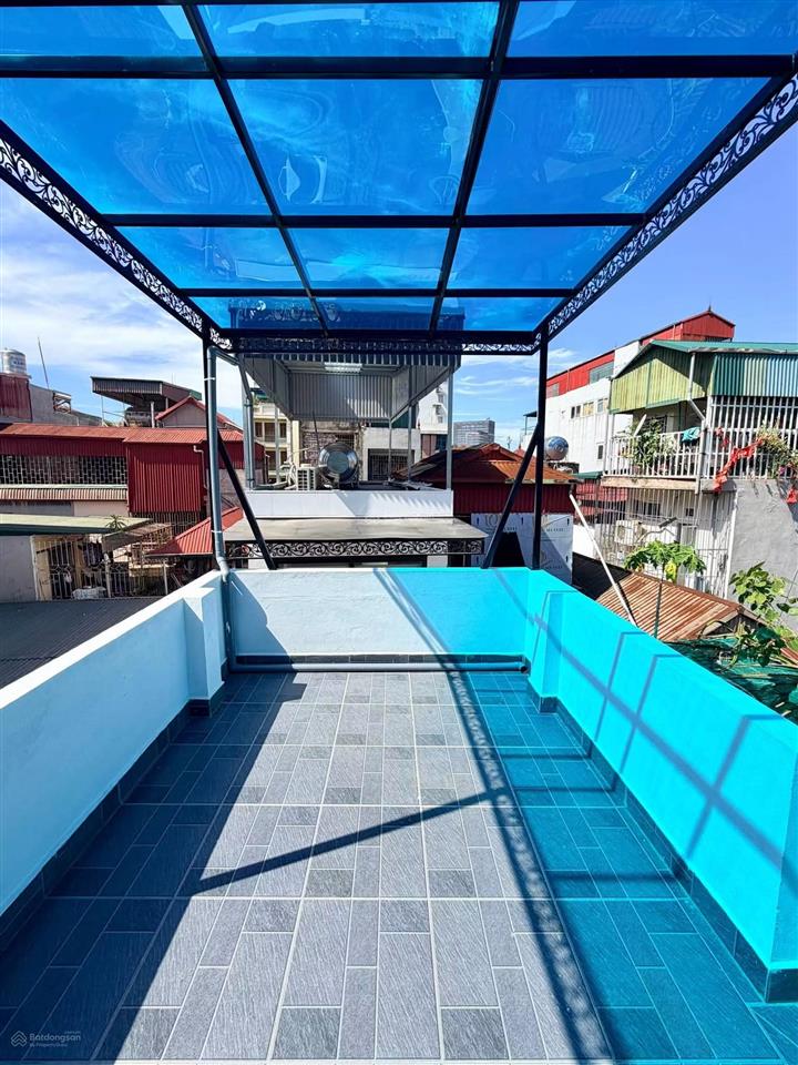 Tầm 8 tỷ gần bệnh viện đống đa chủ giảm giá nhà mới 6 tầng, 39m thang máy, lô góc, gần phố