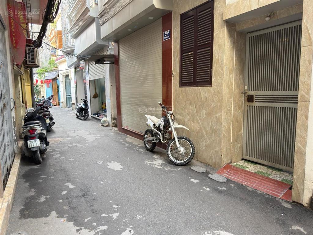 Chủ giảm 4 tỷ bán toà ccmn 6 tầng thang máy, 5 studio, dòng tiền 360tr/năm ngõ thông  đống đa