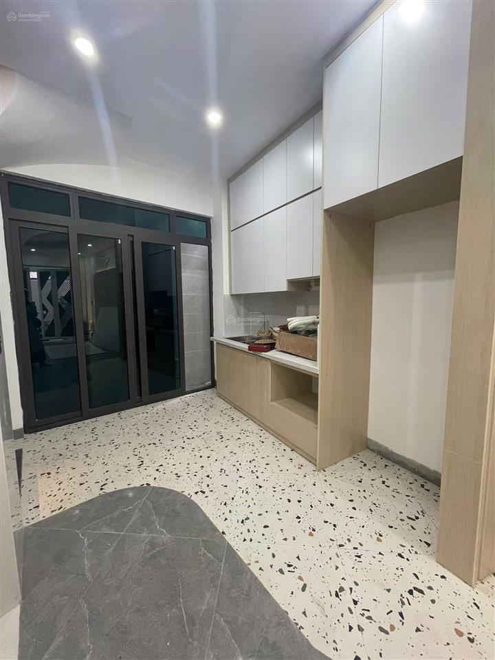 Đừng mua nhà 10 rồi lại thêm tiền sửa hoàng hoa thám full đồ 6 tầng thang máy 40m2 10,68 tỷ ba đình