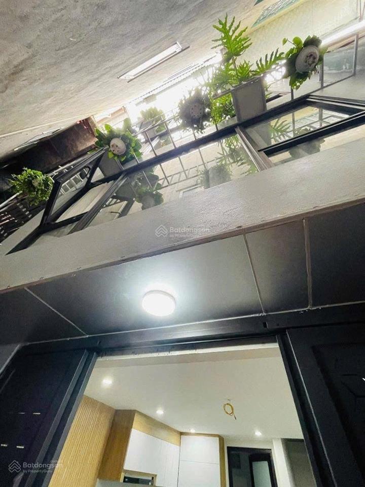 Siêu phẩm đống đa  tôn đức thắng 51m2  4 tầng đẹp ở ngay  4 phòng ngủ  7.7 tỷ