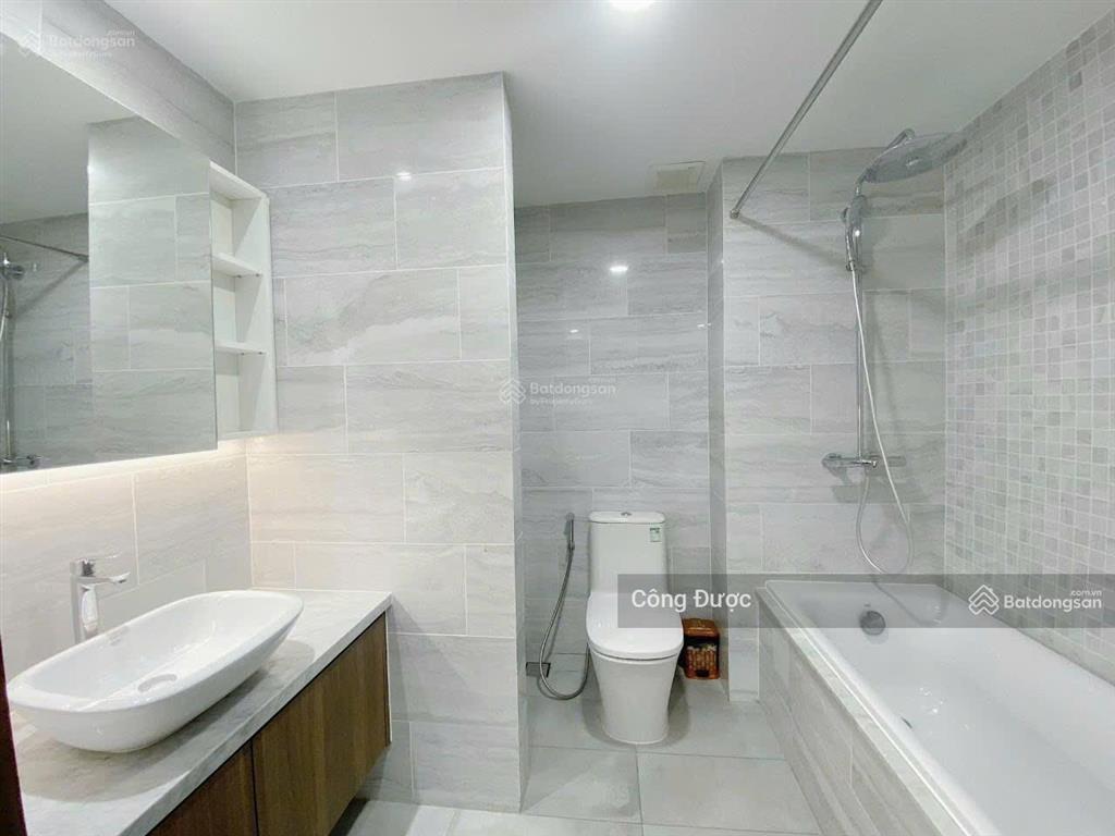 Cần bán căn hộ chung cư hùng vương plaza 130m², 3pn, q. 5, giá 9,5 tỷ,  0903 077 ***. được