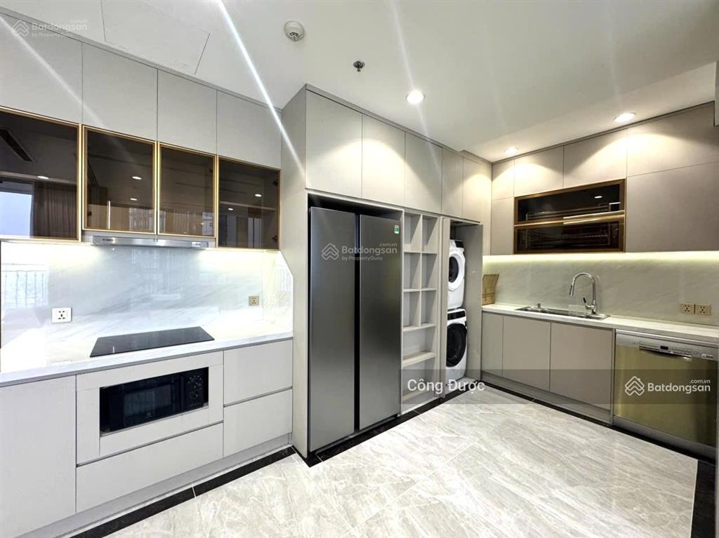 Cần bán căn hộ chung cư carillon 5, 105m2, 3pn, q.tân phú, giá 5.2 tỷ,  0903 077 ***. được