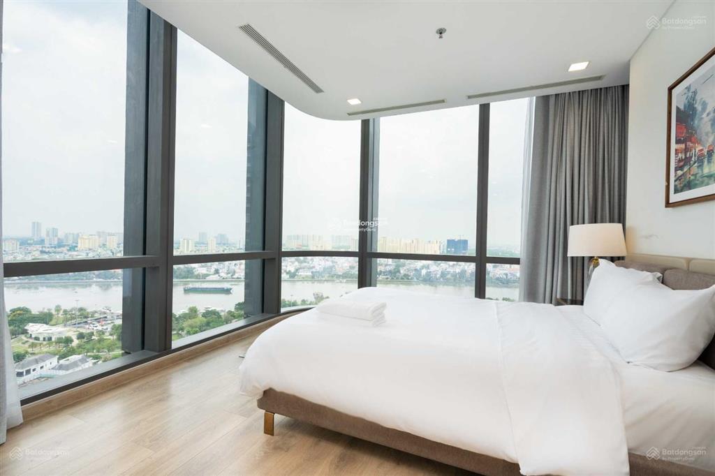 Cho thuê căn hộ chung cư saigon royal 116m2, 3pn, q.1, giá 45 tr/tháng, q.4,  0903 077 ***. được