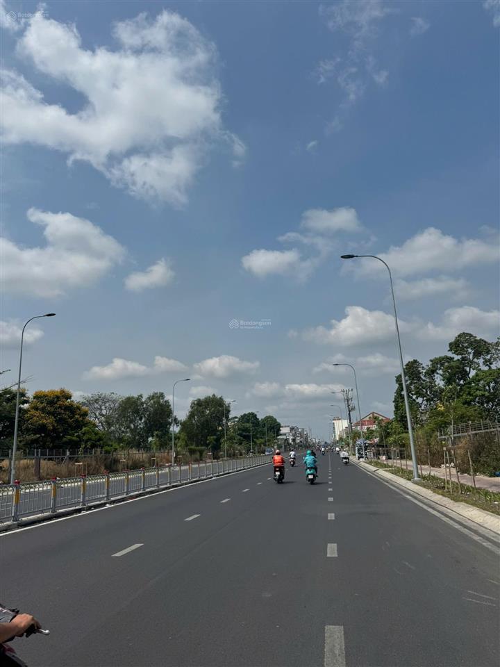 Hot hot hot! bán nhà mt tân kỳ tân quý quận tân phú. 15m x 66m cấp 4. chính chủ xưa nay