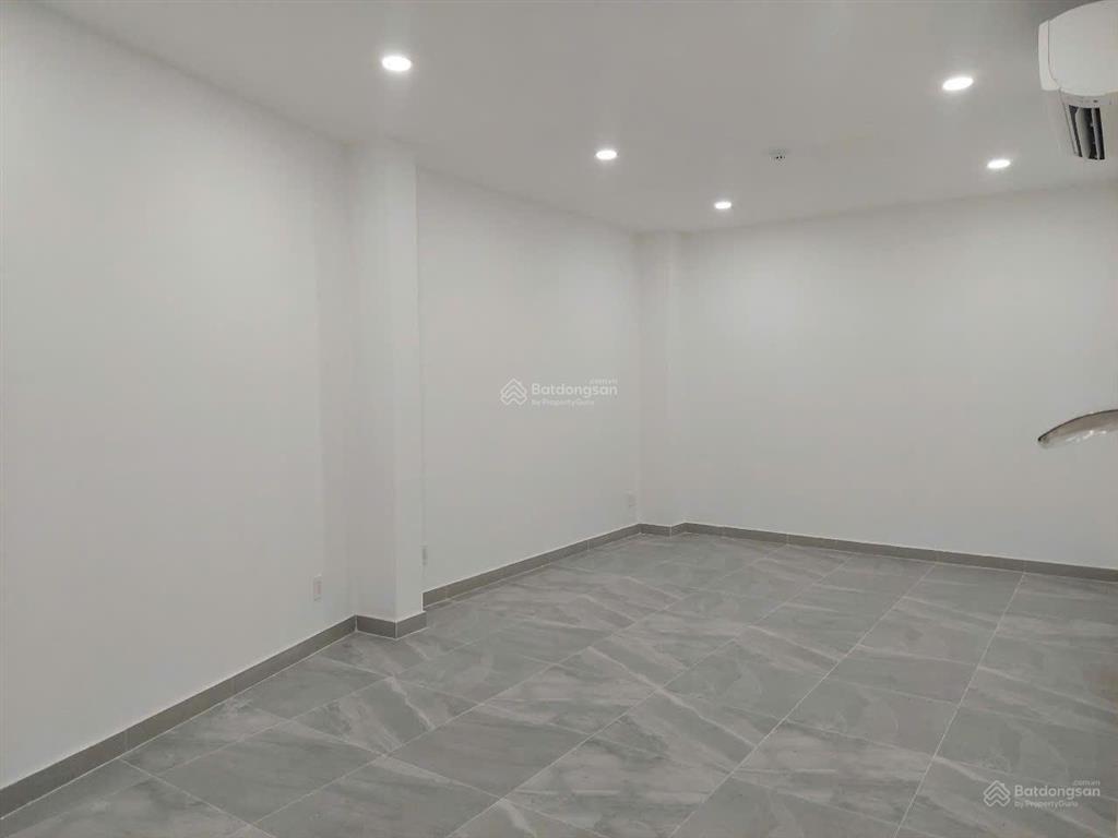 Bán tòa nhà mặt tiền tân kỳ tân quý  quận tân phú. 9m x 66m. hầm 7 tầng. hđt 350tr/th. giá 95 tỷ