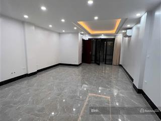 Cho thuê nhà mp lê văn hưu, 80m2x4,5 tầng, mt 4,5m, giá thuê 50tr, nhà mới, đỗ được ô tô