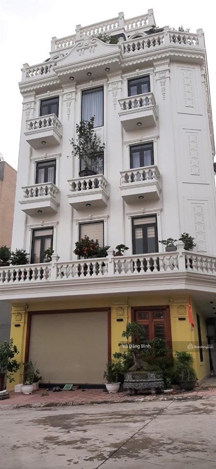 Cho thuê nhà mp trần khát chân, 60m2x5 tầng, mt 11m, gia thue 58tr, nhà mới xây thông, thang máy