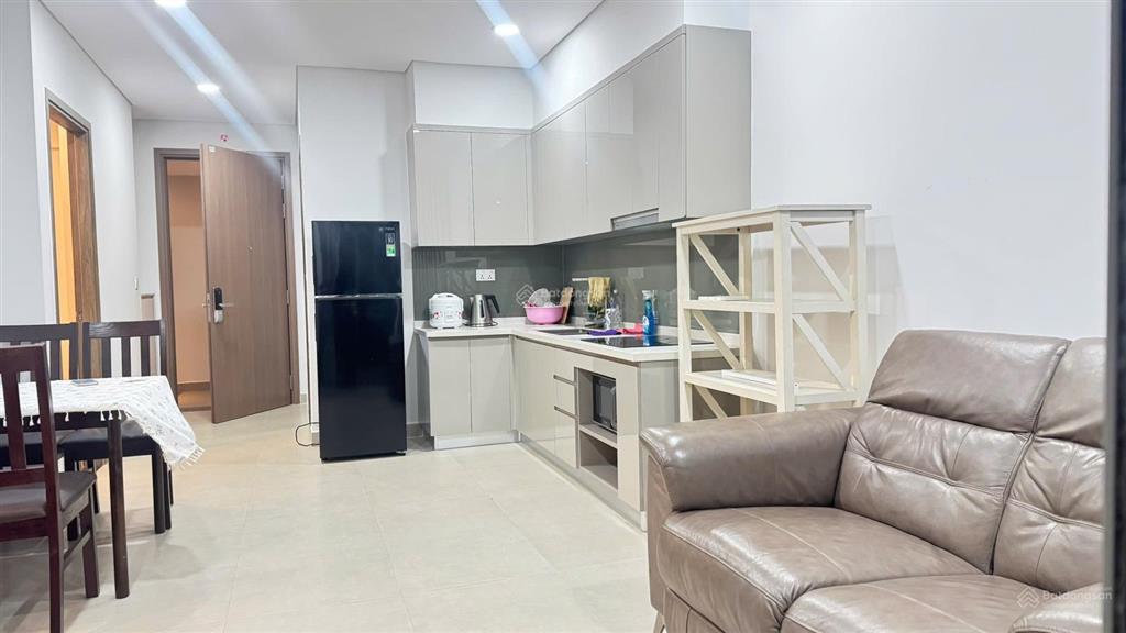 Bán căn hộ 2 phòng ngủ sky 89, hoàng quốc việt, quận 7 giá 4,950 tỷ