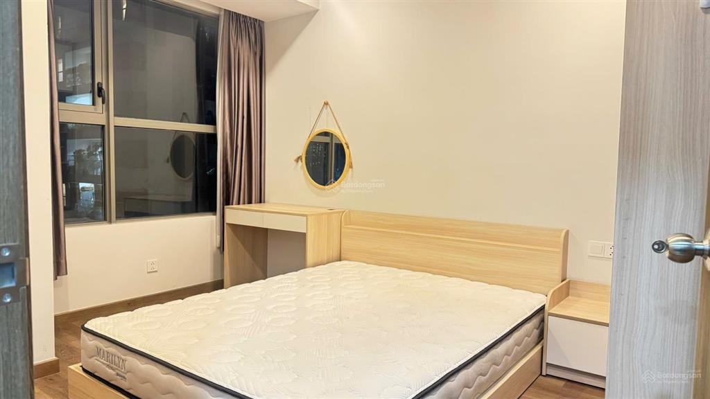 Bán căn hộ 2 phòng ngủ sky 89, hoàng quốc việt, quận 7 giá 4,950 tỷ