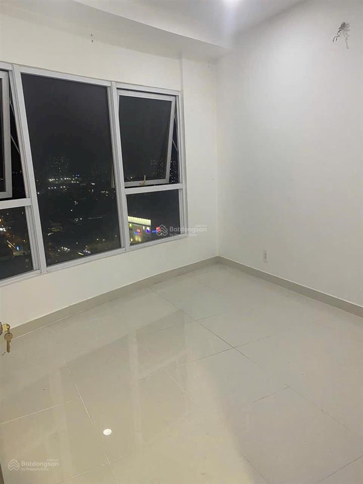 Bán căn hộ 3 phòng tulip tower, đường hoàng quốc việt, quận 7 giá 5 tỷ