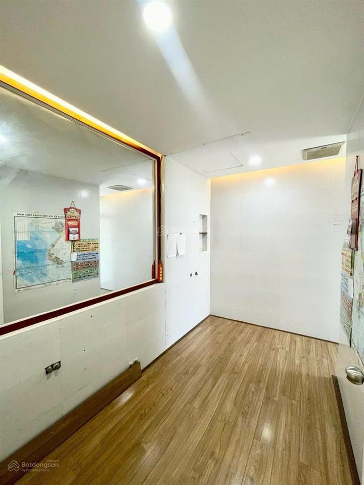 Bán căn hộ 3 phòng ngủ la casa, lê thị chợ, quận 7 giá 6,8 tỷ