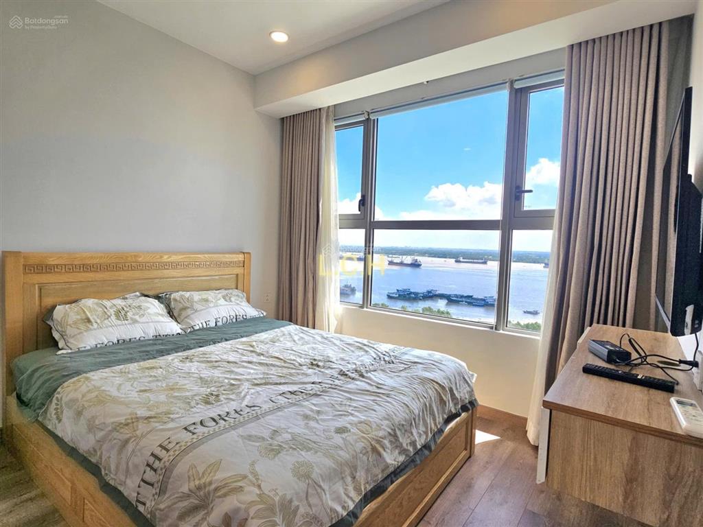 Bán căn hộ 2 phòng ngủ view sông sky 89, đường hoàng quốc việt, quận 7 giá 5,7 tỷ