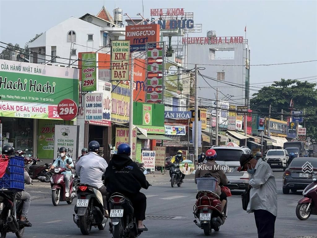 Mặt tiền đỗ xuân hợp dt 4mx16m, dòng tiền 24tr/th. giá 9,x tỷ