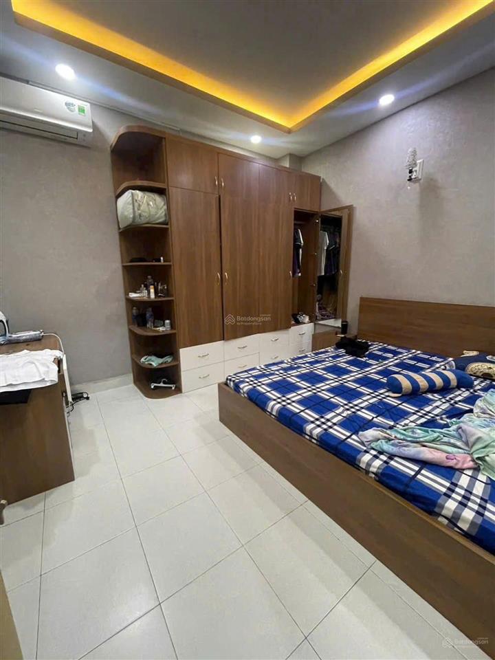 Chuyển công tác cần tiền bán nhanh