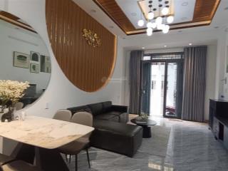 Định cư cần tiền bán nhanh tặng nội thất