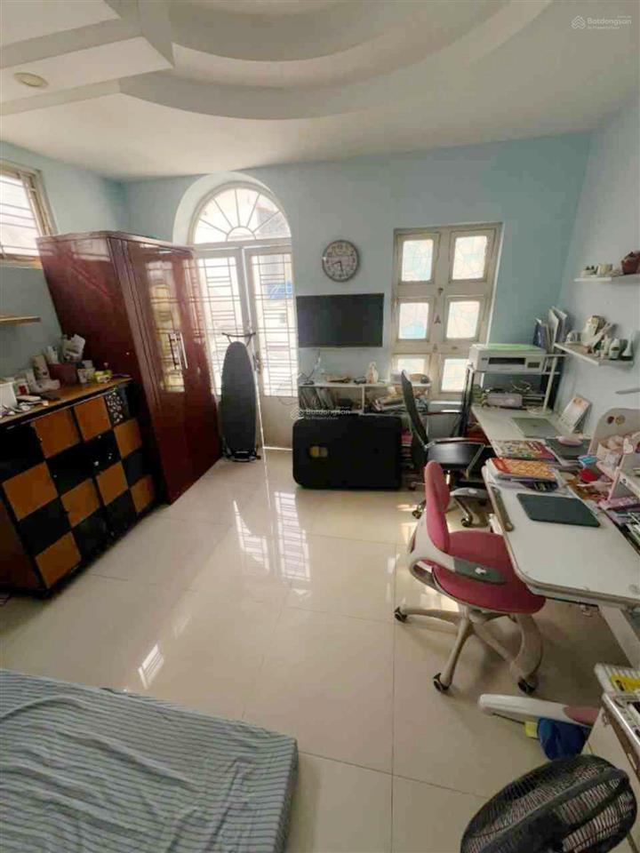 Chuyển công tác cần tiền bán nhanh