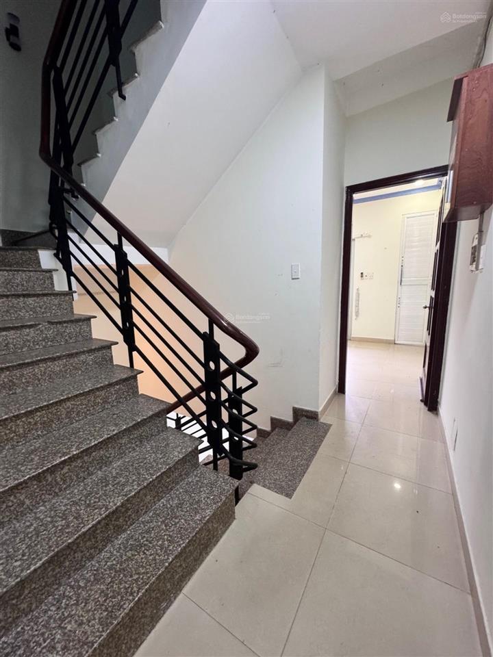Chuyển công tác cần tiền bán nhanh