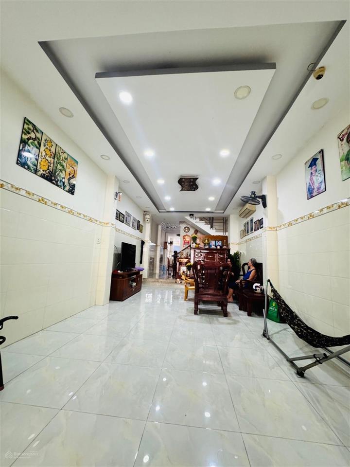 94m2 cần tiền kinh doanh bán gấp