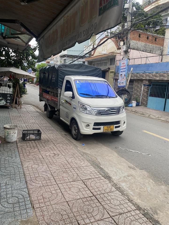 Chia tài sản cần tiền bán nhanh