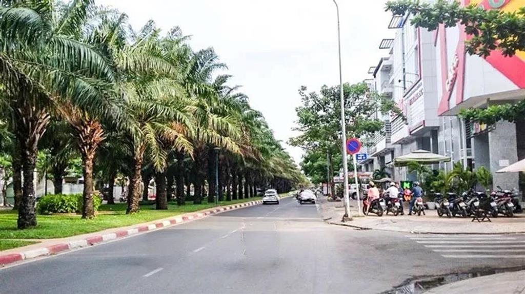Mặt tiền kinh doanh 200m2 cần bán gấp