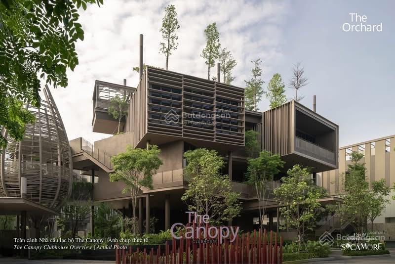 Bán nhà phố the orchard giá 11 tỷ. vị trí gần clubhouse. 0909 427 ***