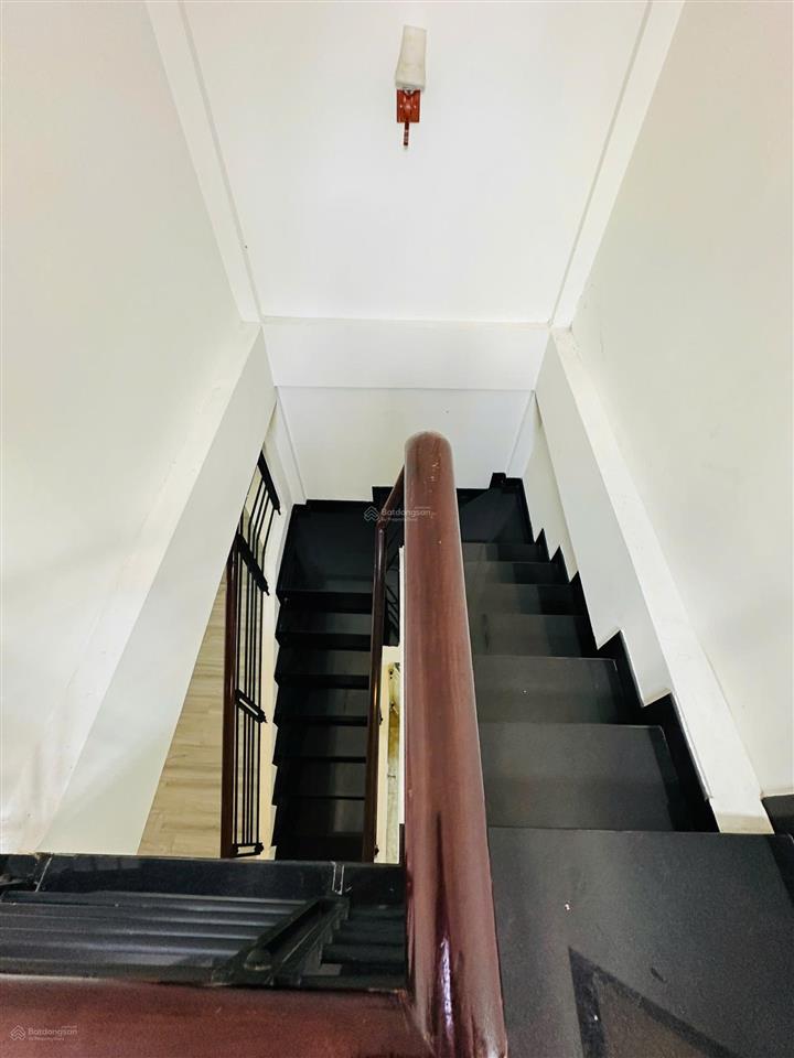 Cách mặt tiền 20m  bán nhà hẻm nhất chi mai 4.6x13m [nở hậu] 4 tầng btct ở ngay. chỉ 8.7 tỷ tl