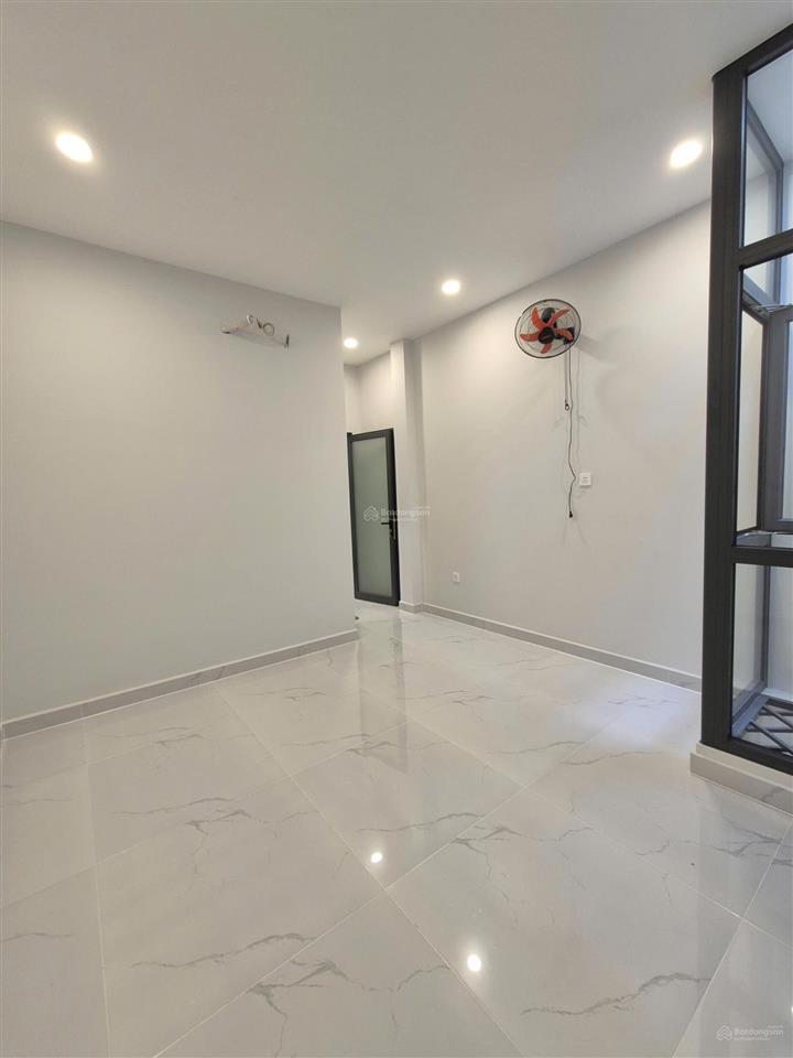 Nhà mới hxh trường chinh  thông ra ba vân p14, 3.8x16m [nở hậu] 3 tầng đẹp. chỉ 8.5 tỷ tl