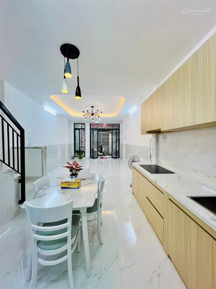Nhà mới xây full nội thất hẻm 343/ nguyễn trọng tuyển p1, 4x12m [vuông vức]. chỉ 7.35 tỷ