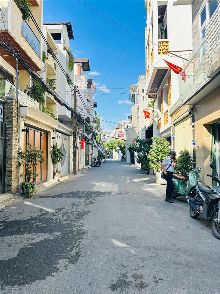 Bán nhà hẻm 343/ nguyễn trọng tuyển p1, 4x12m [vuông vức] 2 tầng nhà đẹp full nội thất. chỉ 7.5 tỷ