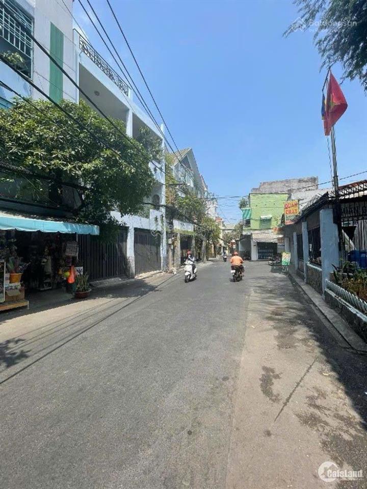 Bán nhà hxh 958/ lạc long quân  giáp quận 10, 4x13m [nở hậu] 2 lầu st. chỉ 8.5 tỷ